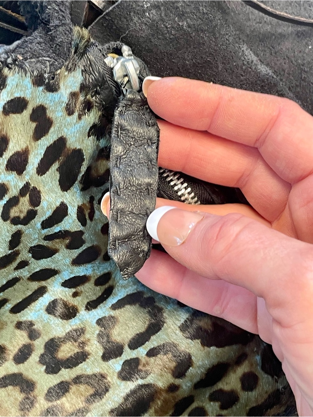 Handcrafted Teal Leopard Leather Shoulder Bag with Embossed Pocket - Picture 16 of 16